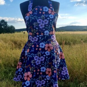 Fartuszek "Polne Kwiaty" w fasonie z półkoła